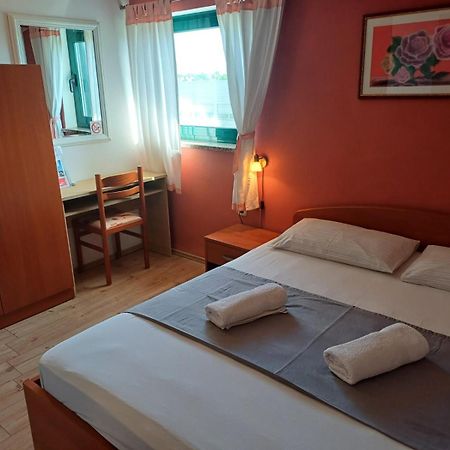 Accomodation Suran Leilighet Rovinj Eksteriør bilde