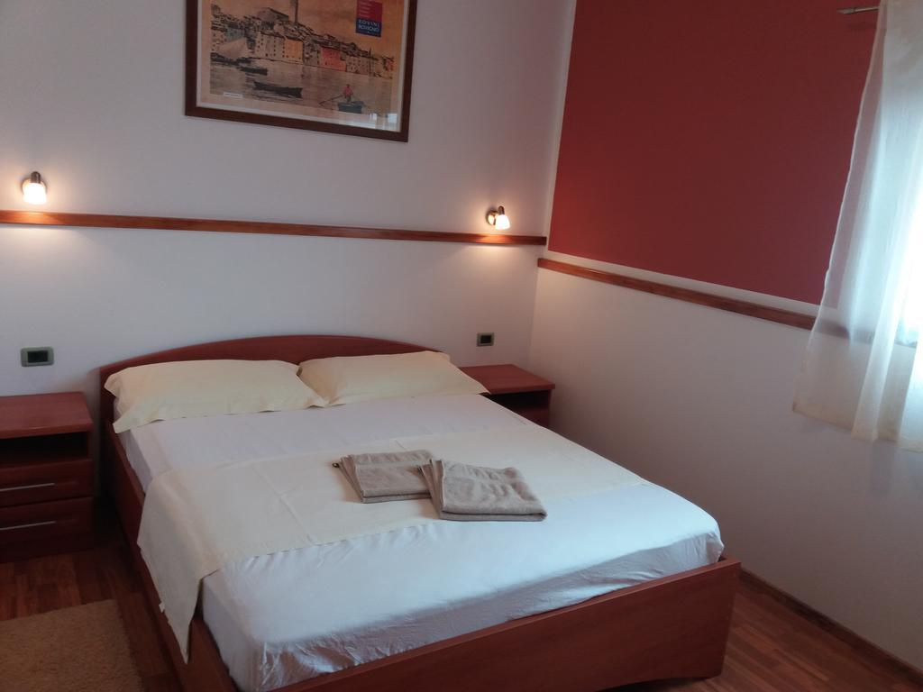 Accomodation Suran Leilighet Rovinj Eksteriør bilde